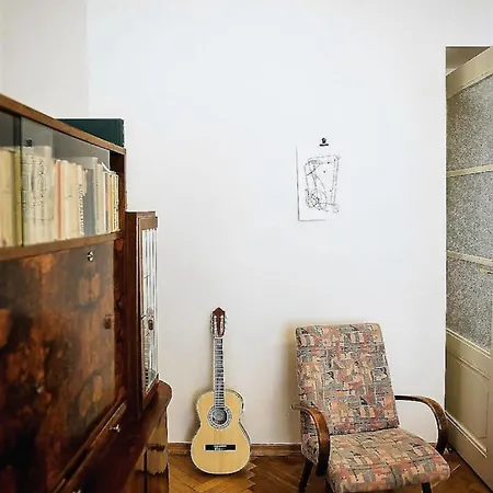公寓 Stylish And Unique 2 Bedroom Flat With Balcony In Letna 布拉格