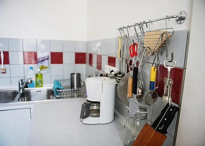 Stylish And Unique 2 Bedroom Flat With Balcony In Letna * Πράγα